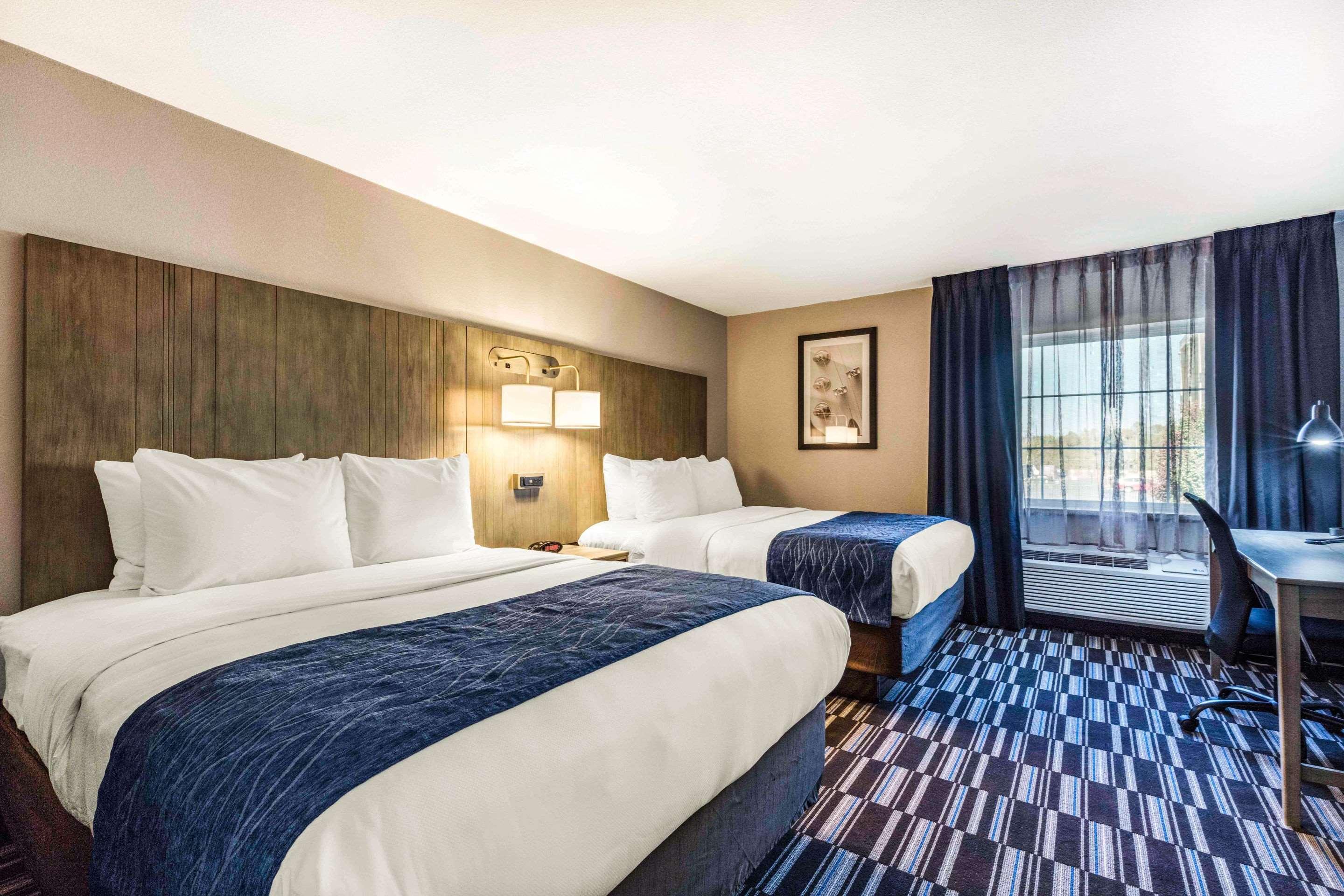 Comfort Inn Airport Memphis Bagian luar foto