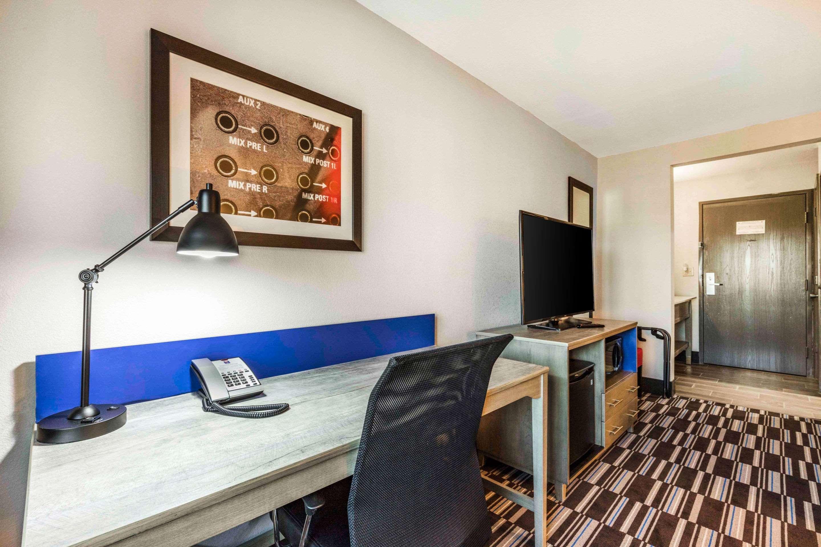 Comfort Inn Airport Memphis Bagian luar foto