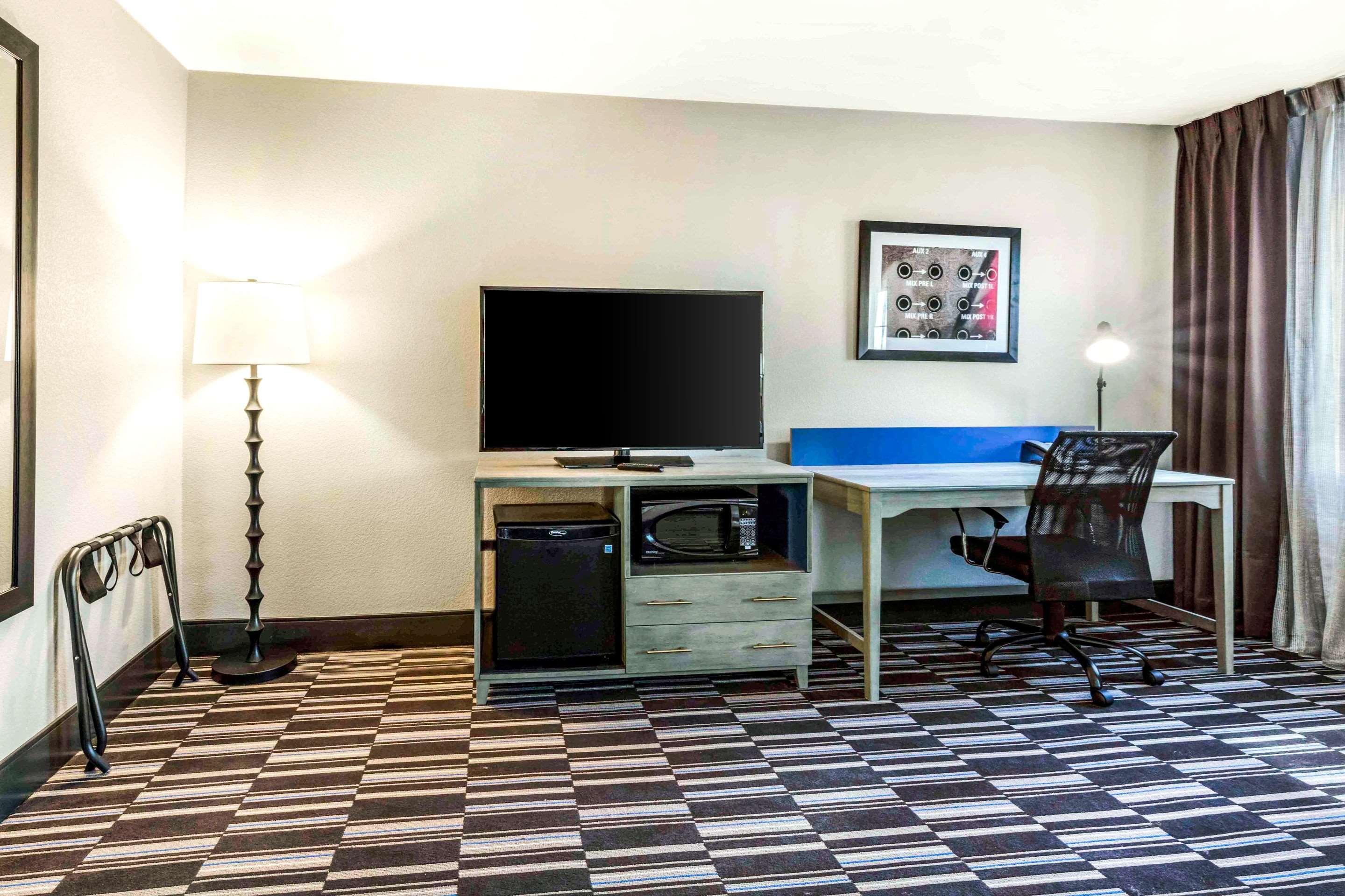 Comfort Inn Airport Memphis Bagian luar foto