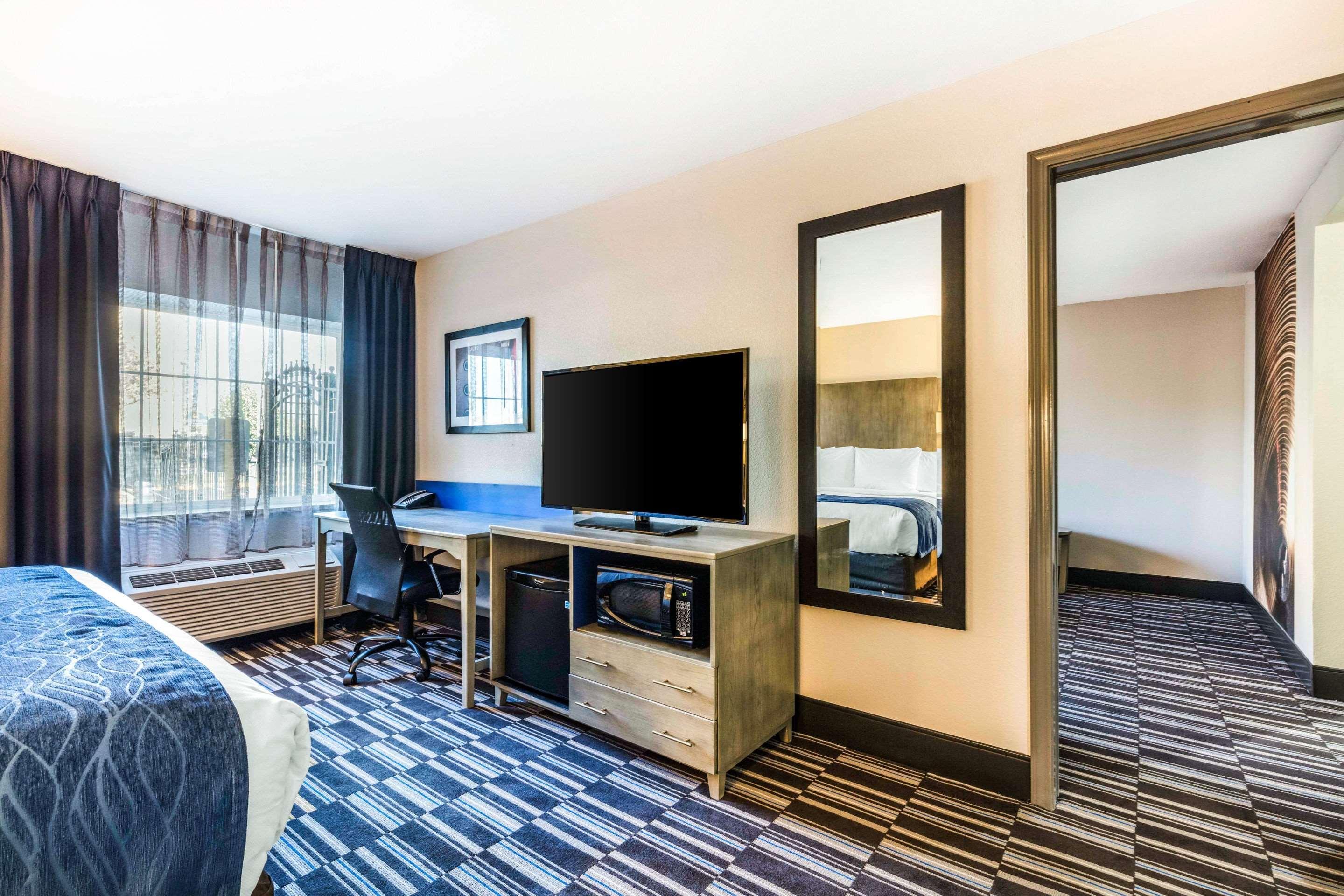 Comfort Inn Airport Memphis Bagian luar foto