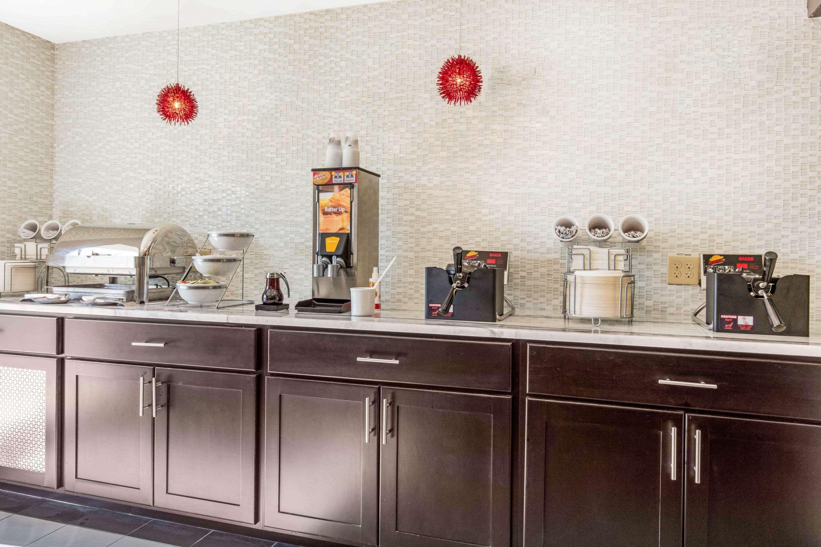 Comfort Inn Airport Memphis Bagian luar foto