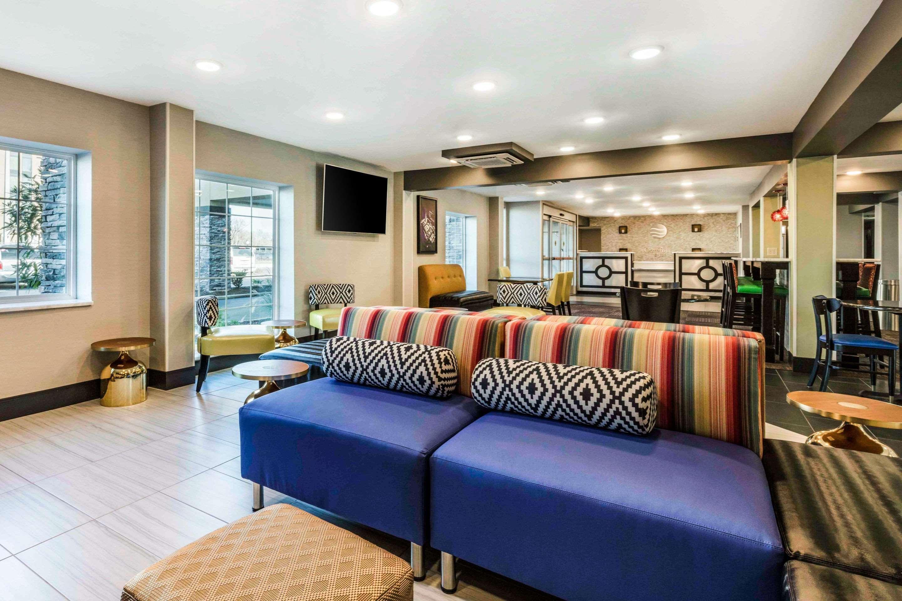 Comfort Inn Airport Memphis Bagian luar foto