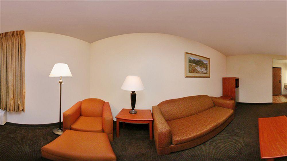 Comfort Inn Airport Memphis Bagian luar foto
