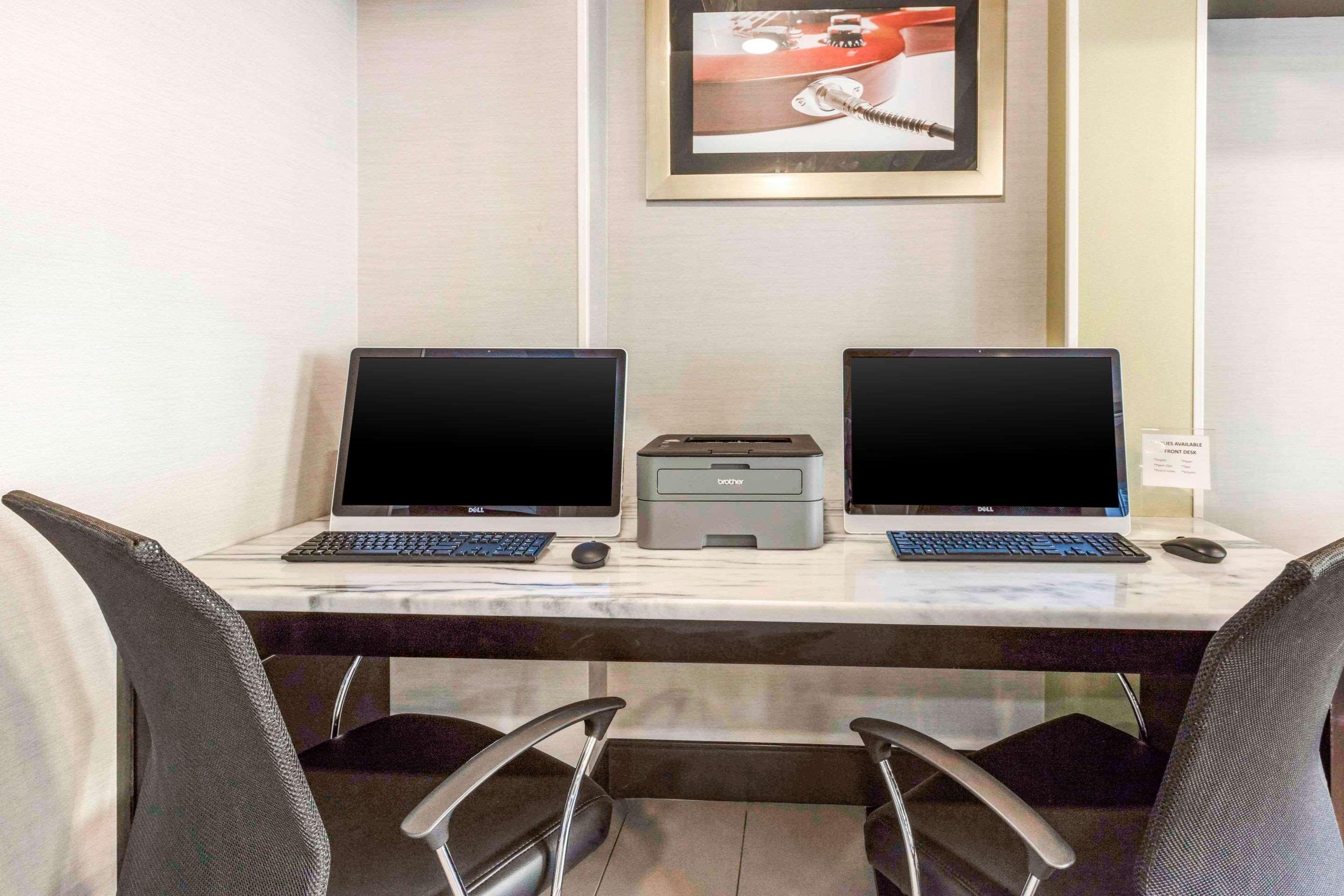 Comfort Inn Airport Memphis Bagian luar foto
