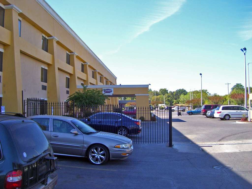 Comfort Inn Airport Memphis Bagian luar foto