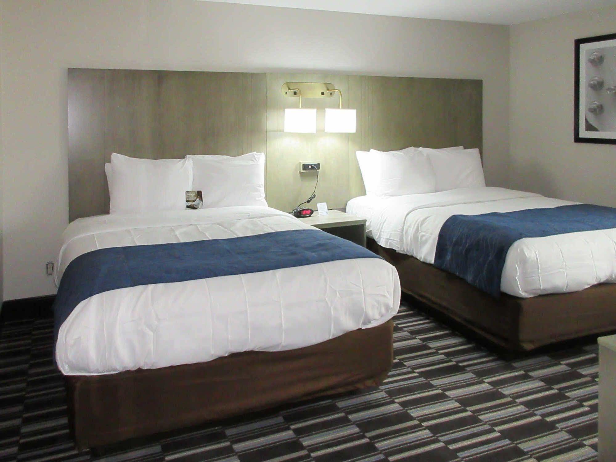 Comfort Inn Airport Memphis Bagian luar foto
