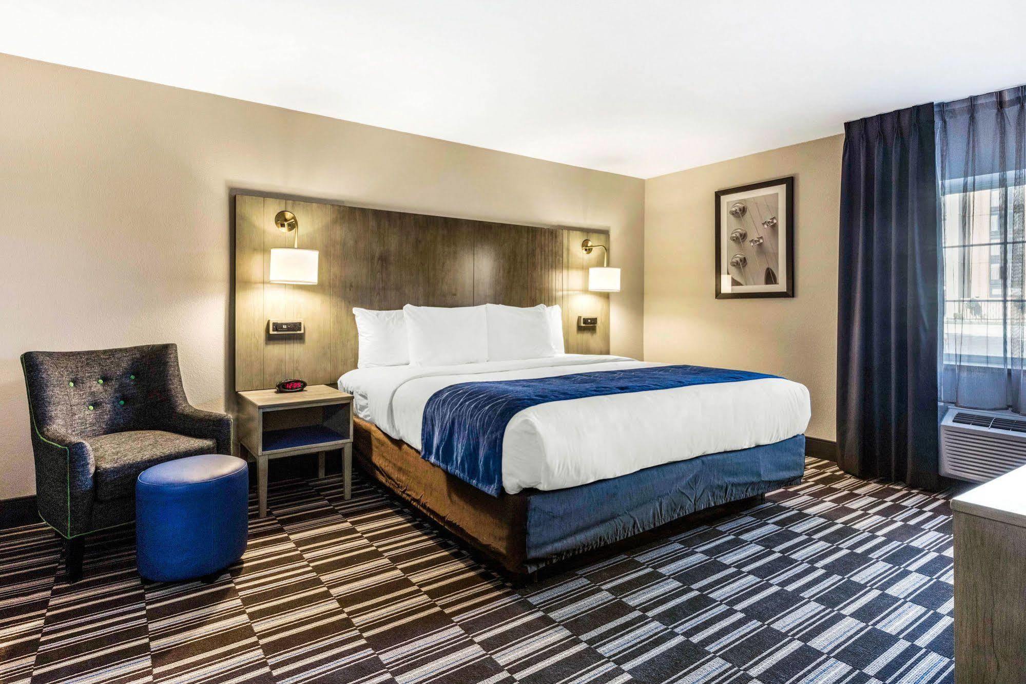 Comfort Inn Airport Memphis Bagian luar foto